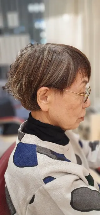 ショート カラー パーマ hairmake Juinのヘアスタイル