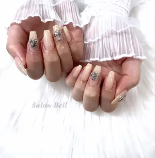 ネイル Bell 富田林店 SAYAKAのネイルデザイン