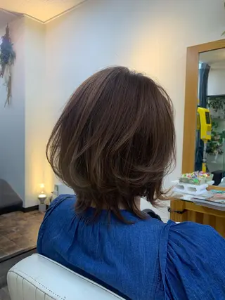 ミディアム カラー ajuga所属・hama yukiのヘアスタイル