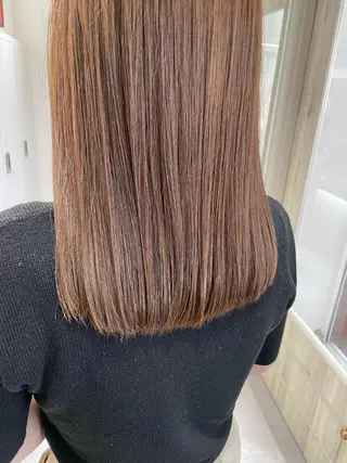 セミロング カラー 西 めぐみのヘアスタイル