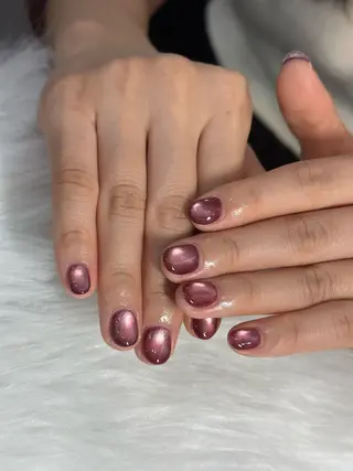 ネイル LAVISH nanamiのネイルデザイン