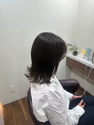 ミディアム カラー Art BeAuté ROUGET所属・藤本 美咲のヘアスタイル