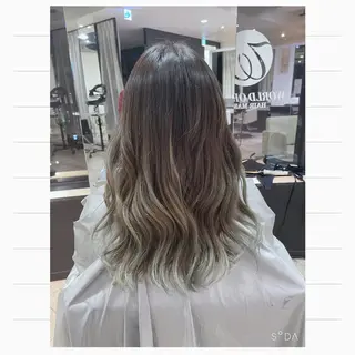 セミロング 川崎 龍馬のヘアスタイル