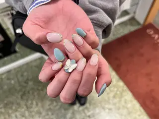 ネイル 金田 純香のネイルデザイン