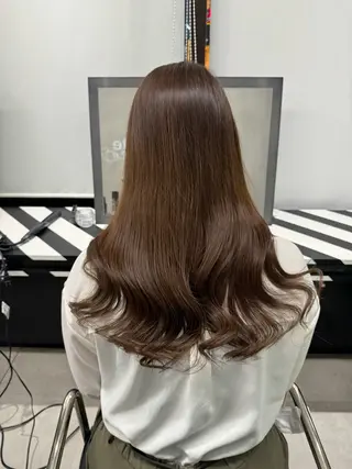 カラー 🇰🇷韓国風ハイ トーンKANA🖤のヘアスタイル