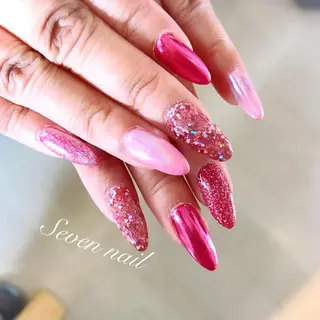 ネイル 名倉 なな子のネイルデザイン