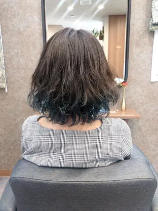 カラー 野咲き 美容室のマツエク・マツパデザイン