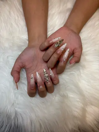 ネイル ulu nailsalon所属・ulu nail しえるのネイルデザイン