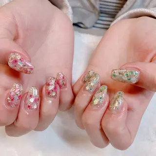 ネイル 根津 綾子のネイルデザイン