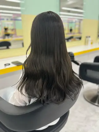 ロング カラー ヘアアレンジ ☁️縮毛矯正✖️ 赤み消し☁️りくのヘアスタイル