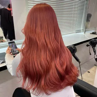 ロング カラー ヘアアレンジ ブリーチカラー🩰 ガーリー🩰とらのヘアスタイル