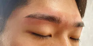 メンズ アイブロウ Eye Salon RiRe新小岩店所属・まつ毛パーマ専門& men's眉⭐︎aiの眉毛・アイブロウイメージ