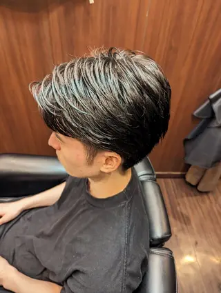 ショート ヒロ銀座所属・横須賀和也 ヒロ銀座一丁目のヘアスタイル