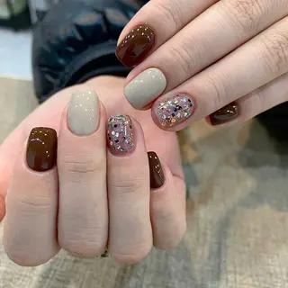 ネイル 陽菜 🦋のネイルデザイン