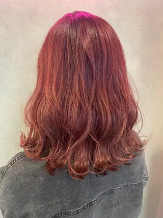 ミディアム カラー 🕶️佐藤 海李🐏のヘアスタイル