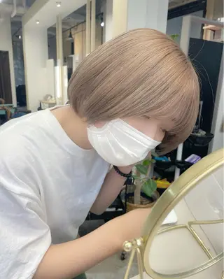 ショート まいか🤎髪質改善 ミルクティーボブ🎀のヘアスタイル