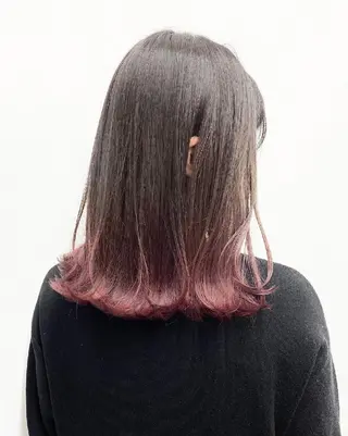 ミディアム カラー siesta by amble luxeのヘアスタイル