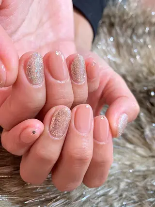 ネイル 🌙都岡 ムーンネイルのネイルデザイン