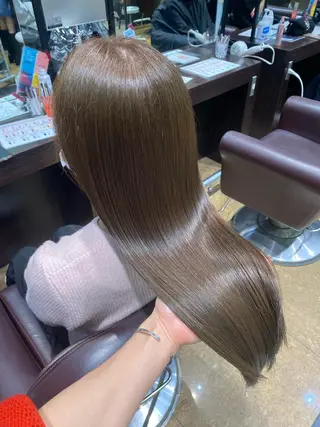 ロング カラー hina☺︎ 髪質改善/ストレートのヘアスタイル