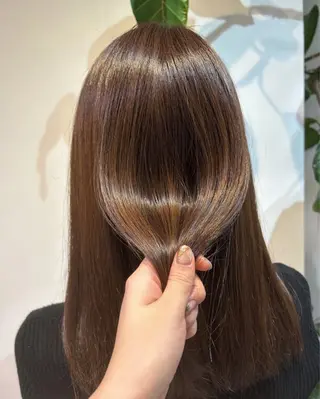 ロング 湯浅 美葉のヘアスタイル