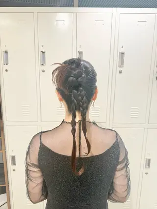 ロング ヘアアレンジ オタク美容師☃️🩵 FACE。らんのヘアスタイル