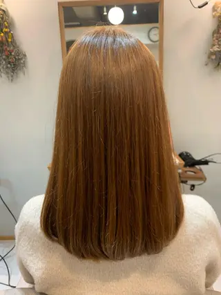 ミディアム カラー ぱつボブ/ ショート/YUKIのヘアスタイル