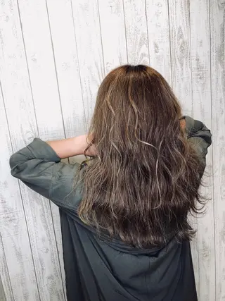 ロング カラー 駒田 拳児のヘアスタイル