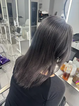 セミロング カラー 艶 ケアブリーチ 🎀🩵RISAのヘアスタイル