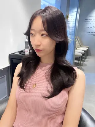 セミロング 韓国レイヤー/顔周り /縮毛矯正/羽田航のヘアスタイル