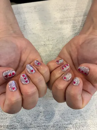 ネイル Atelier HIKARIのネイルデザイン