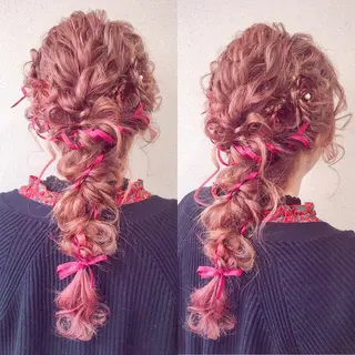 ロング ヘアアレンジ Partie （パルティー）のヘアスタイル
