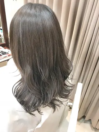 カラー 島袋 ナオユキのヘアスタイル
