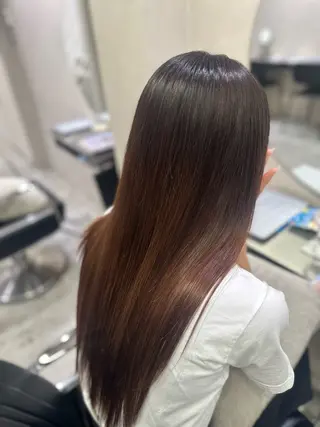 ロング 長井 万祥のヘアスタイル