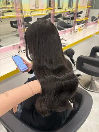 ロング カラー 💍透明感スタイル 横浜💍MIU💍のヘアスタイル