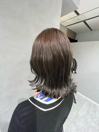 ミディアム カラー 桑原 希吏のヘアスタイル