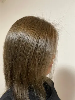 カラー フェニーチェ高崎所属・鶴谷 麻衣のヘアスタイル