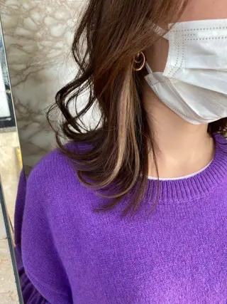 カラー e-style  志都呂店所属・大島 司津香のヘアスタイル
