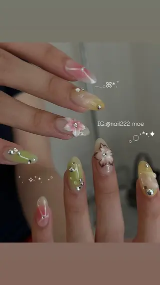 ネイル ⟡.*222⋰˚☆ MöEのネイルデザイン