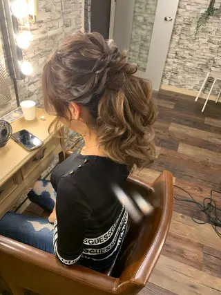 ロング ヘアアレンジ hair make  Lucciのヘアスタイル