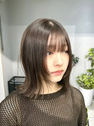 ミディアム レイヤー×ツヤカラー 渋谷/kougaのヘアスタイル