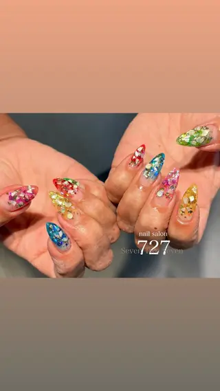 ネイル 727 nailのネイルデザイン