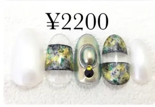 ネイル 株式会社JUEGO .○°のネイルデザイン