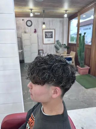 パーマ メンズ 椎木 琉聖のヘアスタイル