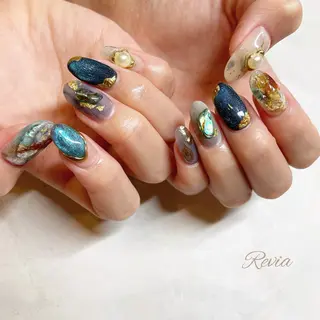ネイル revia所属・ERI Nailistのネイルデザイン