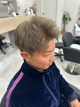 カラー メンズ KUWAO MOEのヘアスタイル