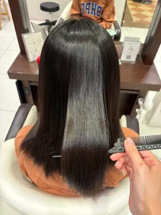 ミディアム 橘 叶愛のヘアスタイル
