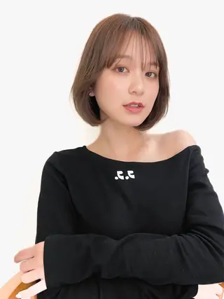 ショート カラー 小顔ボブ jilblanカホのヘアスタイル