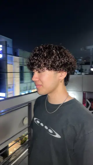 パーマ メンズ fifth神宮前 HIN★T★のヘアスタイル