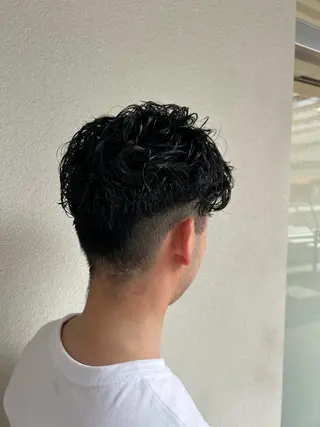 ショート ブルー所属・岩野 有紗のヘアスタイル