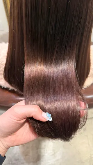 セミロング カラー 🎀RUI/髪質改善 /美髪矯正/艶カラーのヘアスタイル